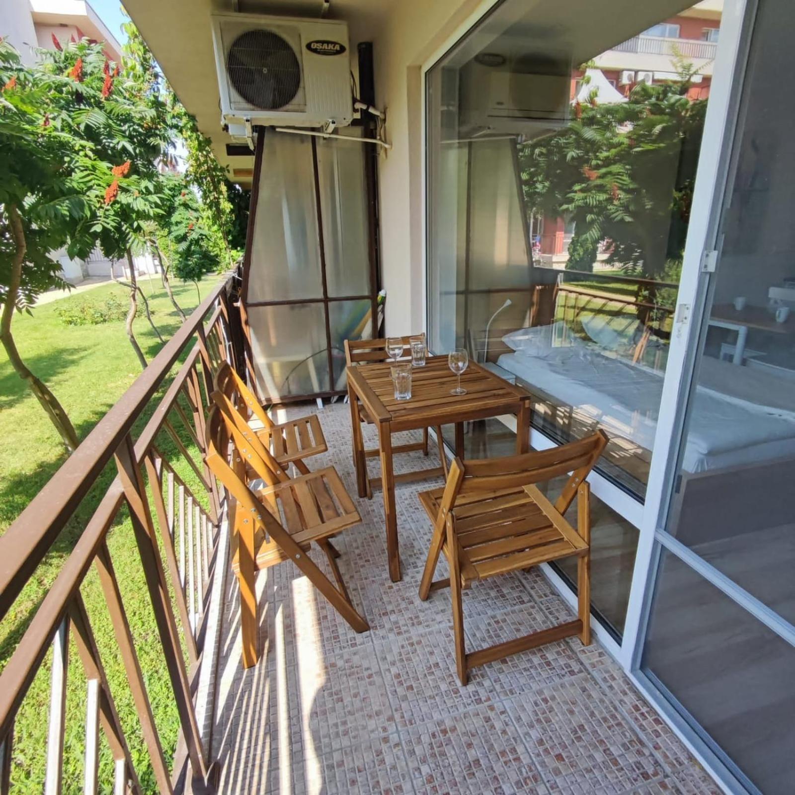 Holiday Fort Golf Club - Premium Apartments Pantai Sunny Luaran gambar