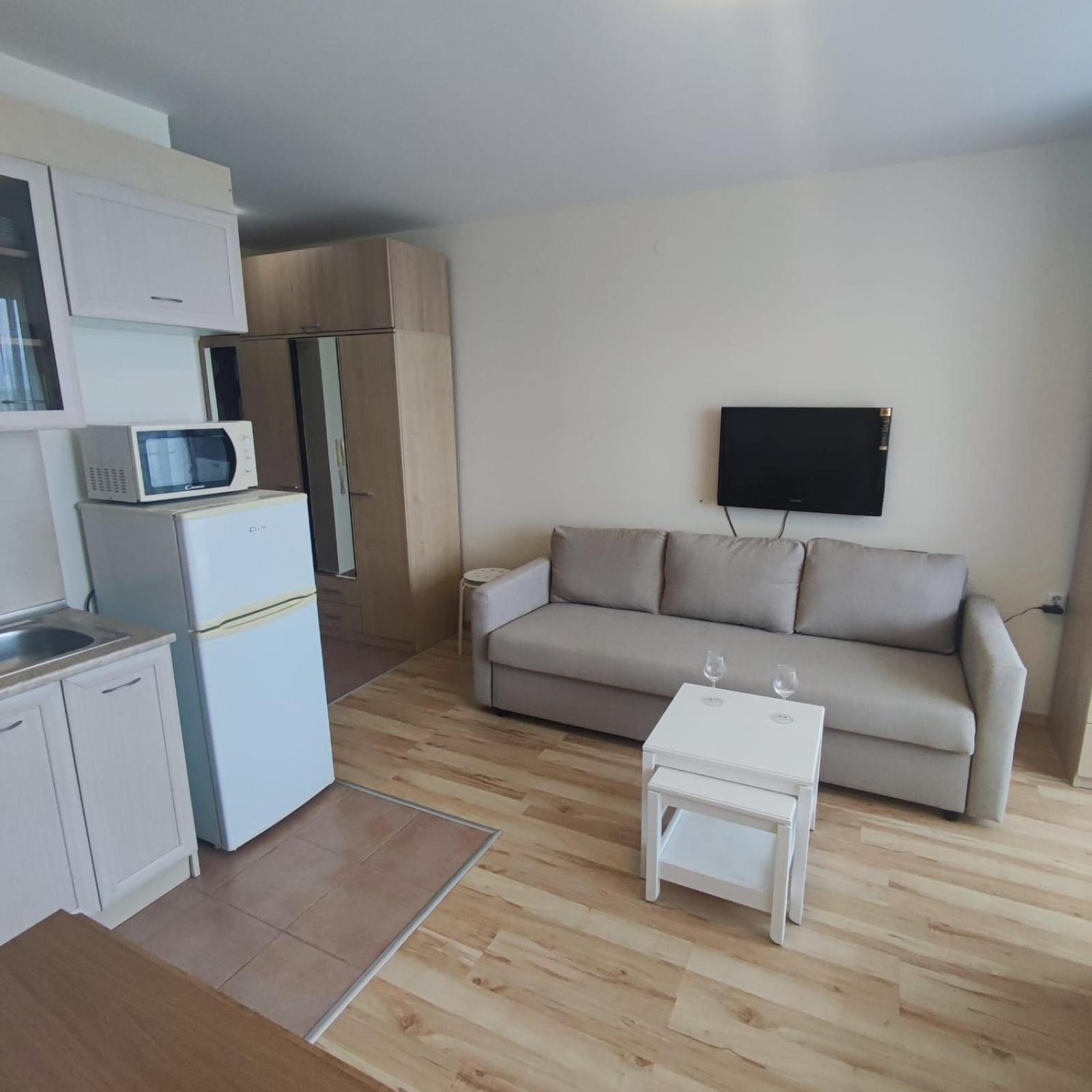 Holiday Fort Golf Club - Premium Apartments Pantai Sunny Luaran gambar