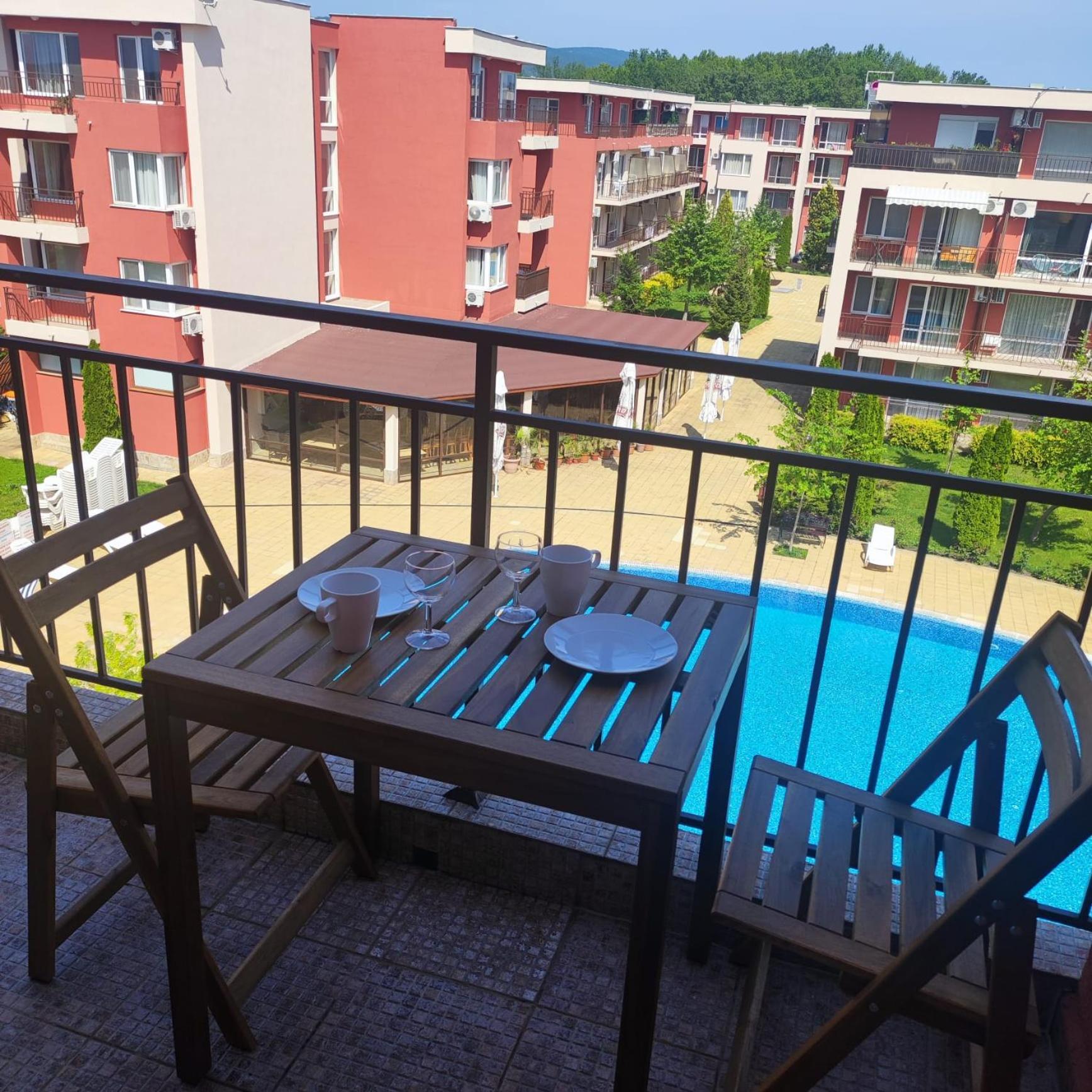 Holiday Fort Golf Club - Premium Apartments Pantai Sunny Luaran gambar